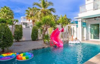 5-Bed Pool Villa for Rent in Jomtien 5-Bed Pool Villa for Rent in Jomtien