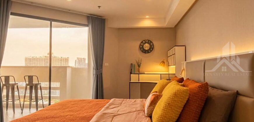 Jomtien Beach Paradise 2-Bed Corner Condo for Sale, 22nd Floor