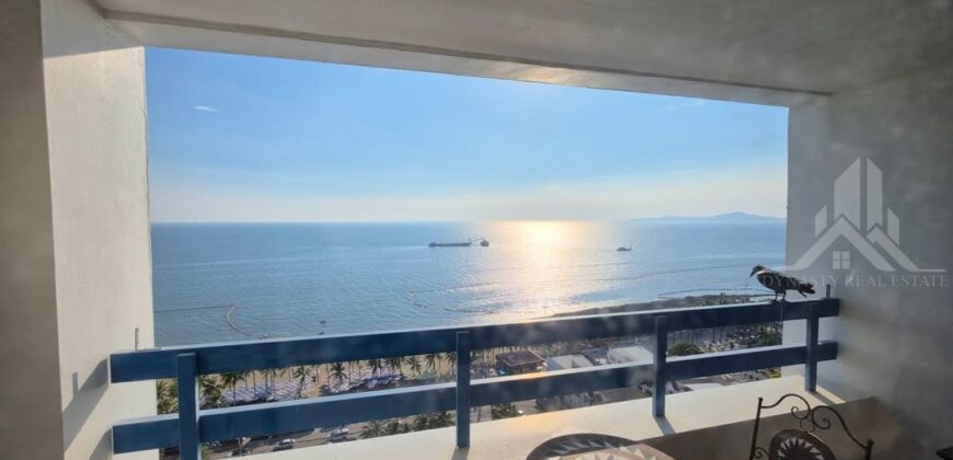 Jomtien Plaza Condotel 3-Bed Condo for Rent, Jomtien – 17th Floor, 156 sqm