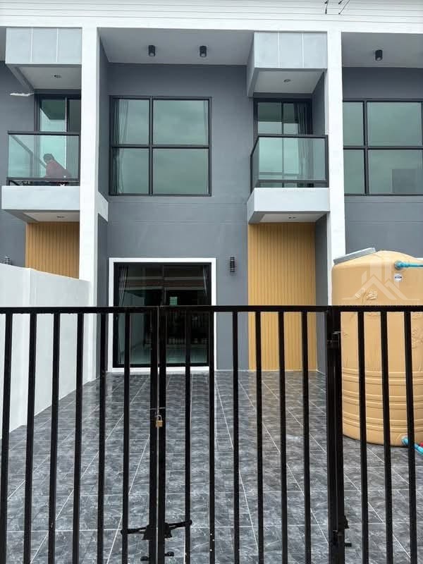 Khao Noi 2-Bed Pet-Friendly House For Rent, East Pattaya For Sale In Pattaya Khao noi - photo 2