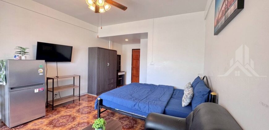 Majestic Jomtien Condo Pool View for Rent, 5th Floor