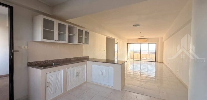 Modern 3-Bed Pool Villa for Rent near Tara Pattana School