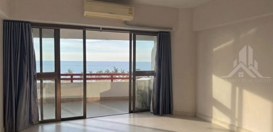 Modern 3-Bed Pool Villa for Rent near Tara Pattana School