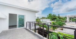 Na Jomtien 5-Bed Private Pool Villa for Sale near Nong Nooch