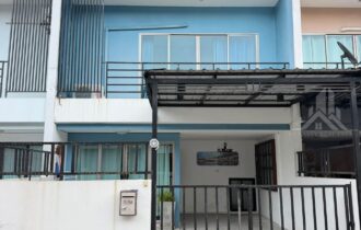 Naklua 3-Bed Townhouse for Rent – Fully Furnished, 15,000 THB