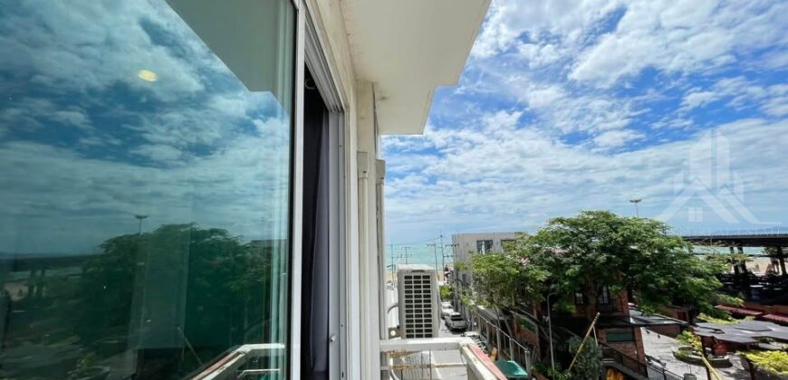 Neo Seaview Condo Pattaya 1-Bed Sea View Condo for Sale