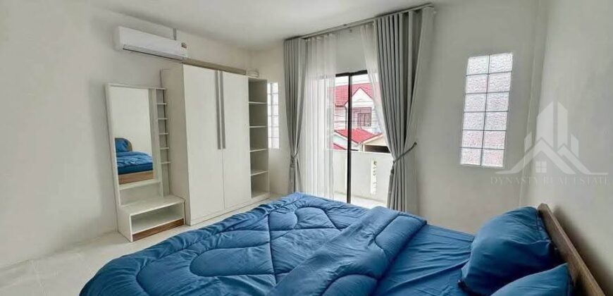 Noen Plub Wan 2-Bed House for Rent