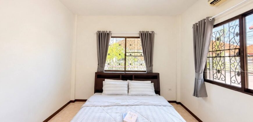 Noen Plub Wan Village 3 2-Bed House for Rent, Pattaya