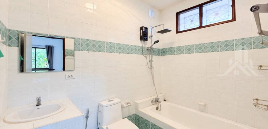 Noen Plub Wan Village 3 2-Bed House for Rent, Pattaya