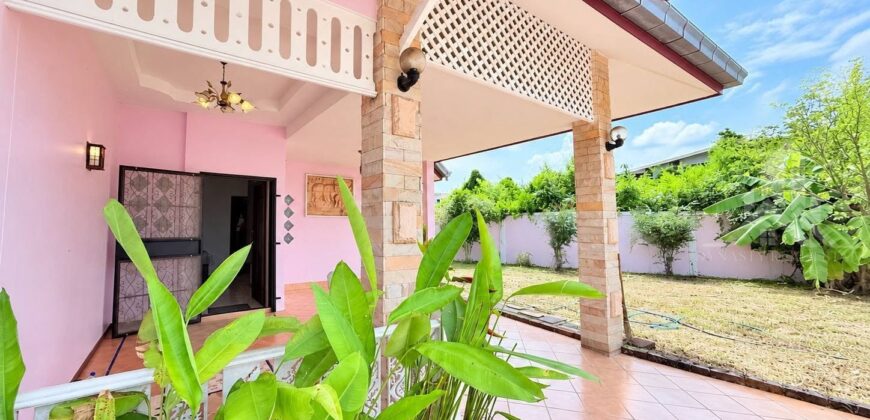 Noen Plub Wan Village 3 2-Bed House for Rent, Pattaya