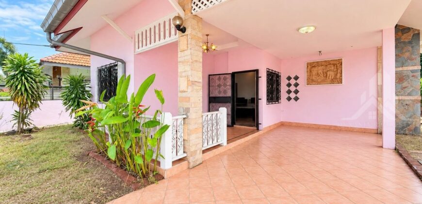 Noen Plub Wan Village 3 2-Bed House for Rent, Pattaya