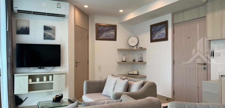 Olympus City Garden 2-Bed Pool View Condo for Rent, Pattaya