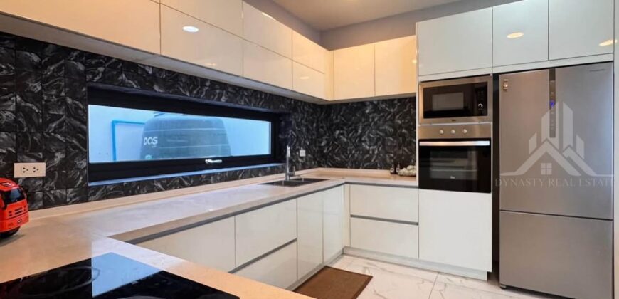 Palm Spring Villas Pattaya 4-Bed House for Sale, Pratumnak