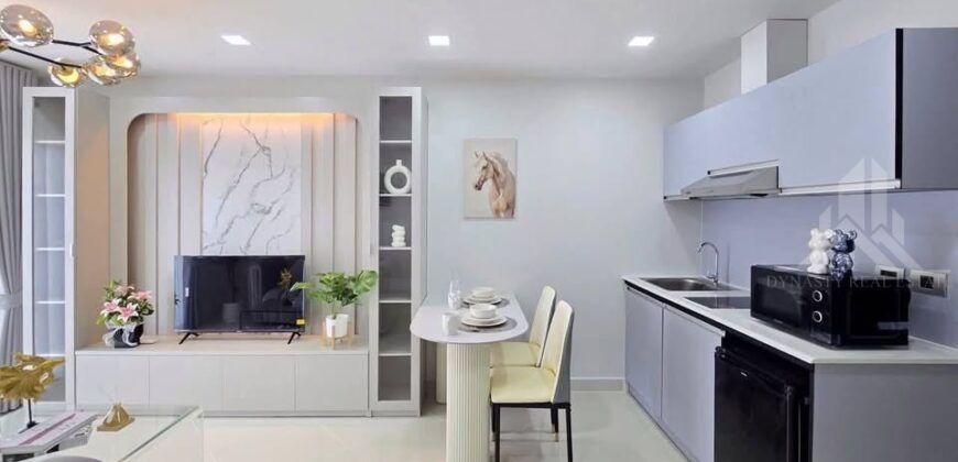 Parklane Condo Jomtien 1-Bed Condo for Sale, 4th Floor