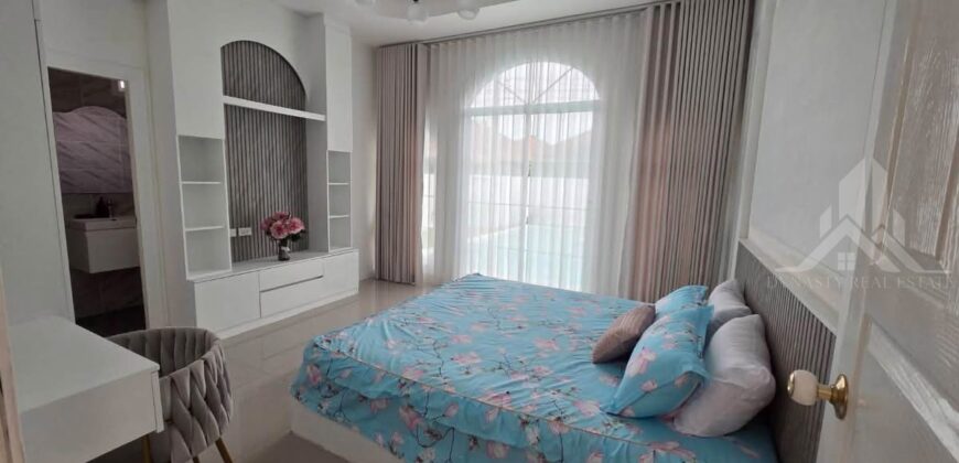 Pattaya Paradise Village 1 3-Bed Pool Villa for Rent in East Pattaya