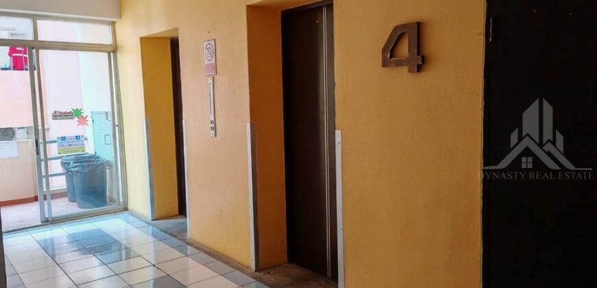 Pattaya Plaza Condotel End-Unit Condo for Sale, Central Pattaya