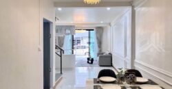 Pattaya Rung Rueang Village 2-Bed Townhouse for Sale