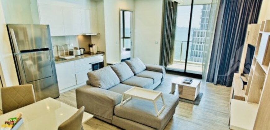 Baan Plai Haad Pattaya 2-Bed Condo for Sale & Rent with Sea View