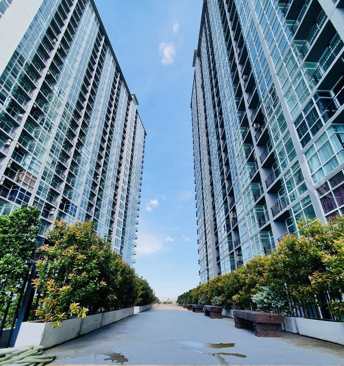 The Grand Jomtien Pattaya Beach Studio Condo For Sale & Rent The grand jomtien pattaya beach studio condo for sale & rent