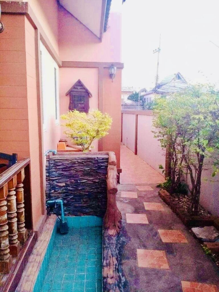 Baan suay mai ngam village 3-bed house for rent