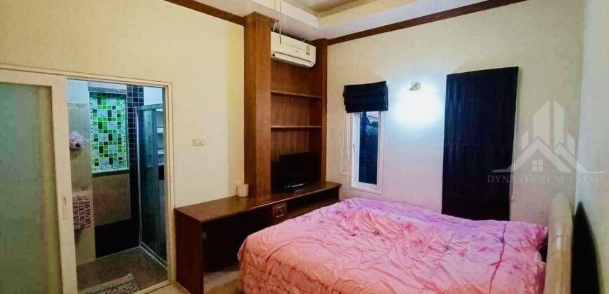 Baan Suay Mai Ngam Village 3-Bed House for Rent in Pattaya