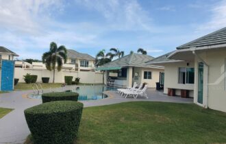 GreenField Villas 4 5-Bed Pool Villa for Rent in Pattaya