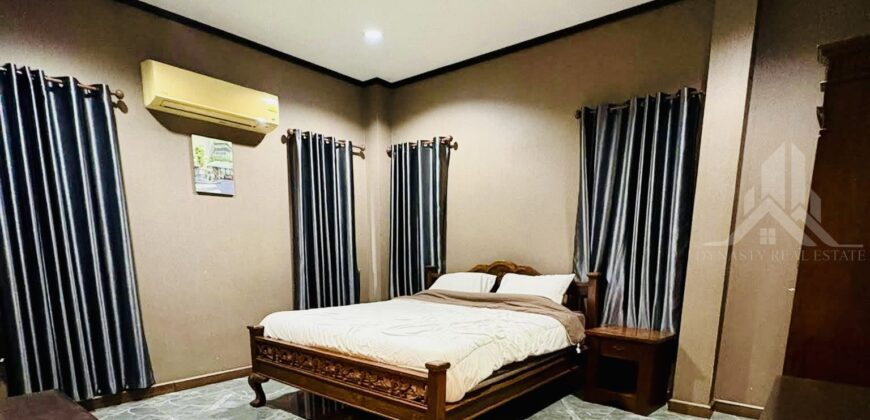 Manthara Village 3-Bed Pool Villa for Rent in Pattaya