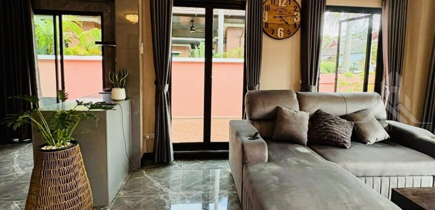 Manthara Village 3-Bed Pool Villa for Rent in Pattaya