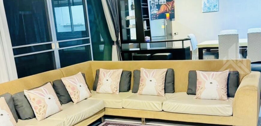Nakawari Village 3-Bed Pool Villa for Sale & Rent in Na Jomtien