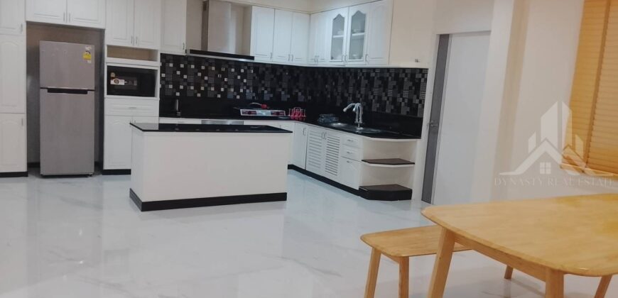 View Point Jomtien 6-Bed Pool Villa for Sale & Rent