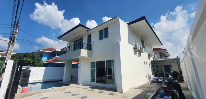 View Point Jomtien 6-Bed Pool Villa for Sale & Rent