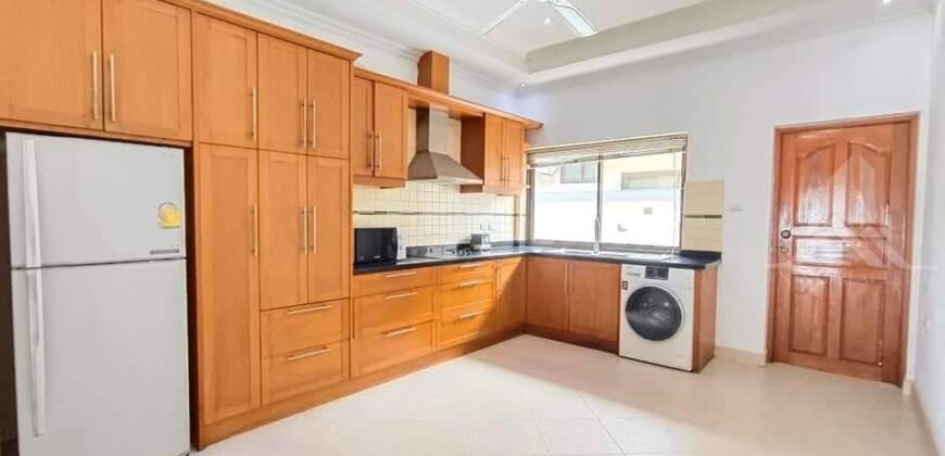3-Bed Pool Villa for Rent on Chaiyaphruek Road, Jomtien