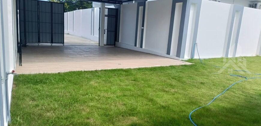 Pool Villa Soi Siam Country Club for Rent in East Pattaya – 4 Bedrooms