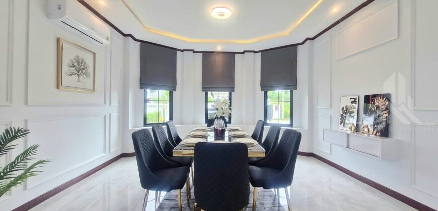 4-Bed Pool Villa for Sale in Huay Yai