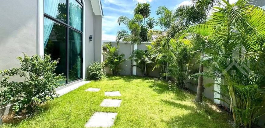 Pool Villa Siam Country Club Road for Sale & Rent – 3 Bedrooms