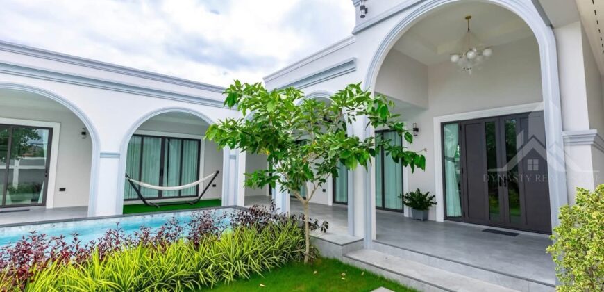 Pool Villa Siam Country Club Road for Sale – 4 Bedrooms