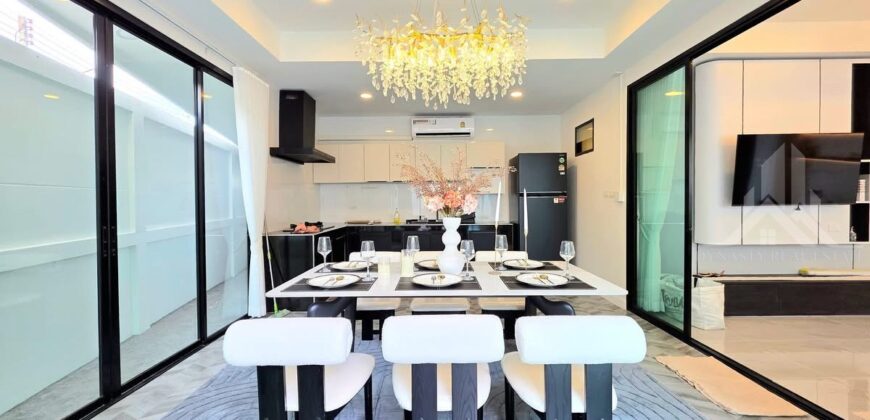 3-Bed Pool Villa for Sale on Soi Lablae, East Pattaya