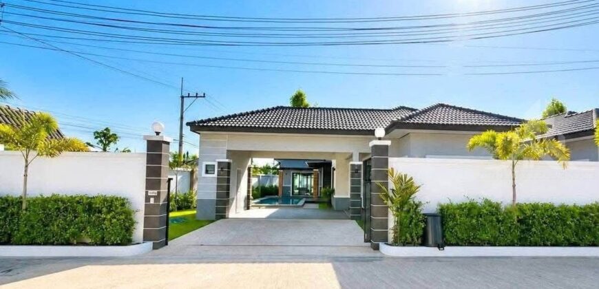 Pool Villa Homey for Sale in Huay Yai – 3 Bedrooms, Fully Furnished