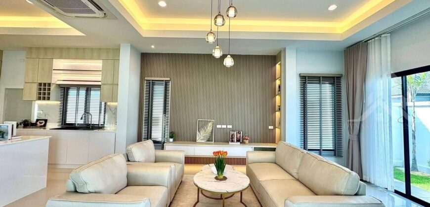 Pool Villa Homey for Sale in Huay Yai – 3 Bedrooms, Fully Furnished