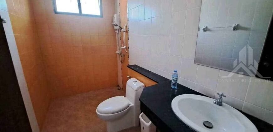 Pornthep 5 Village 3-Bed House for Sale, Pattaya