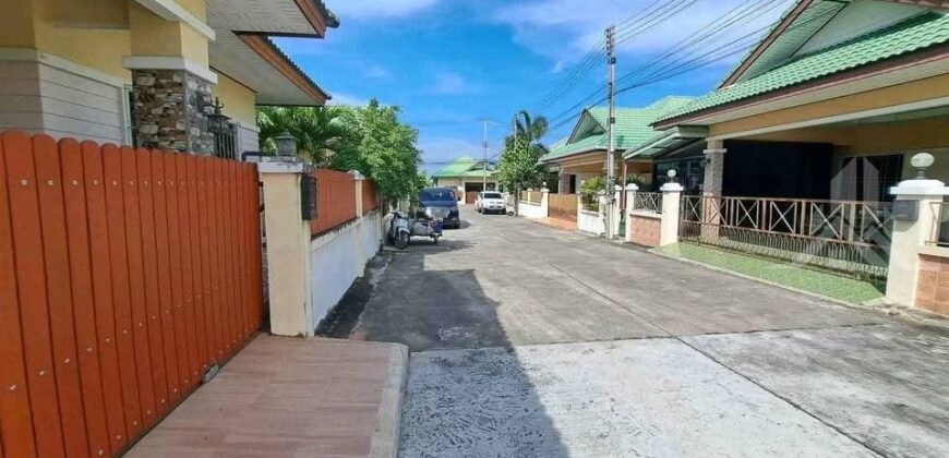 Pornthep 5 Village 3-Bed House for Sale, Pattaya