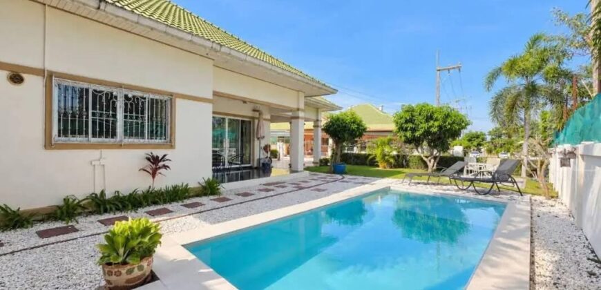 Pornthep Garden Village 3 House for Rent with Swimming Pool, Nong Pla Lai – 3 Bed