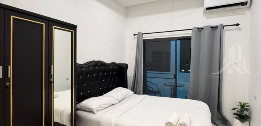 Room for Rent in 2-Storey Shophouse near Tara Pattana School