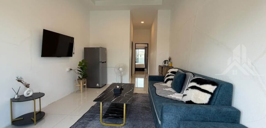 Room for Rent in 2-Storey Shophouse near Tara Pattana School