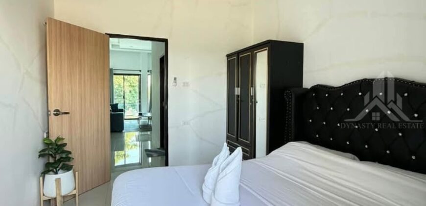 Room for Rent in 2-Storey Shophouse near Tara Pattana School