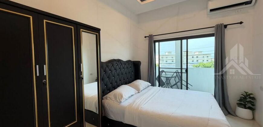 Room for Rent in 2-Storey Shophouse near Tara Pattana School
