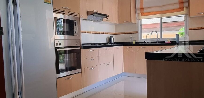 Rose Land & House 3-Bed House for Rent, Nong Pla Lai – 200 sqm