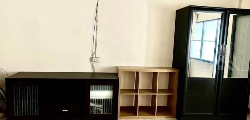Somboon Condo Town Naklua Corner Studio for Sale