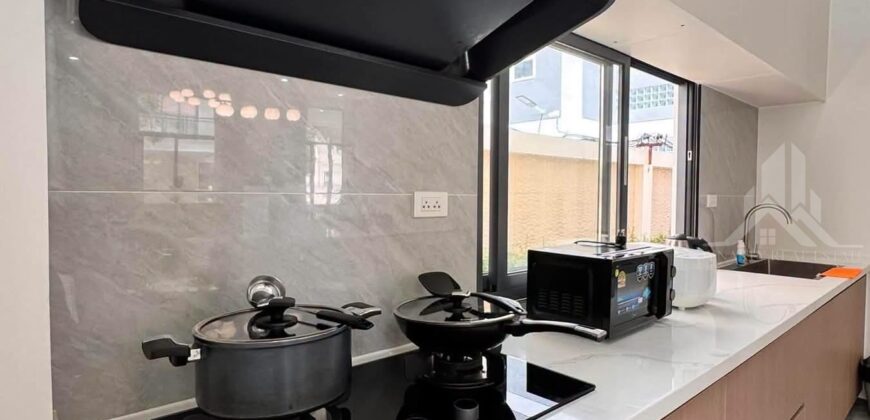 4-Bed Pool Villa for Sale & Rent in Pattaya – Fully Furnished