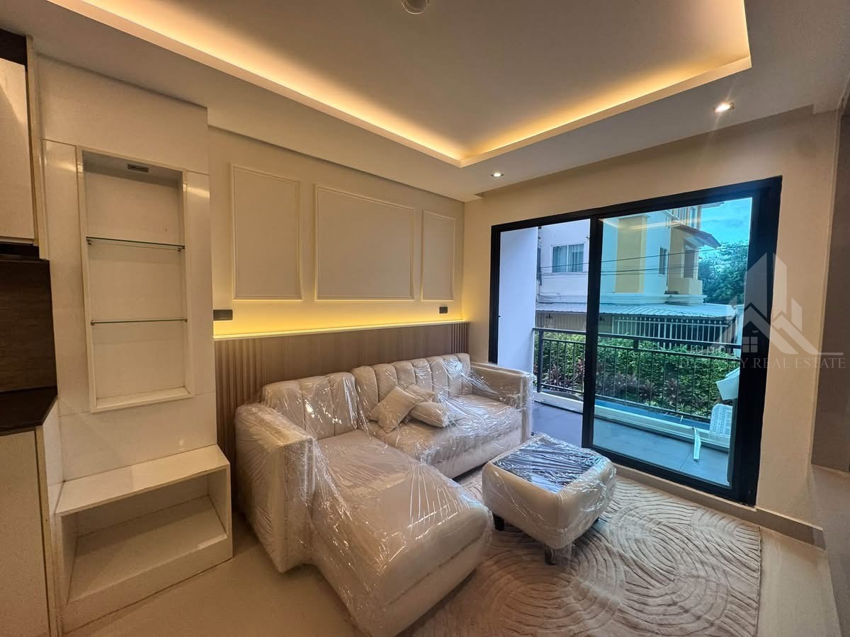 The blue residence 1-bed condo for sale in south pattaya
